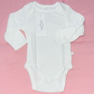 Baby Mori Long Sleeve Bodysuit- Newborn